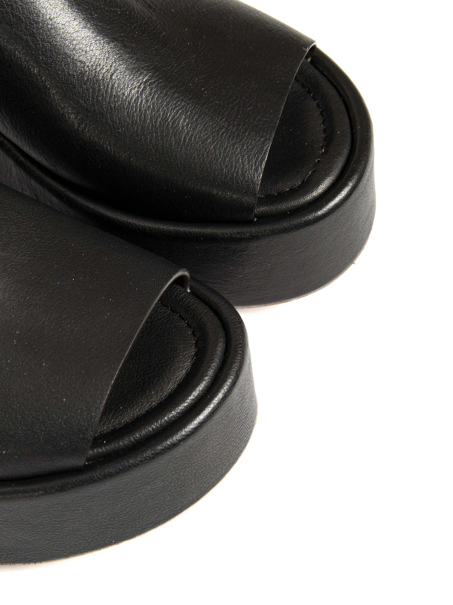 Zeppe in vitello nero 2757