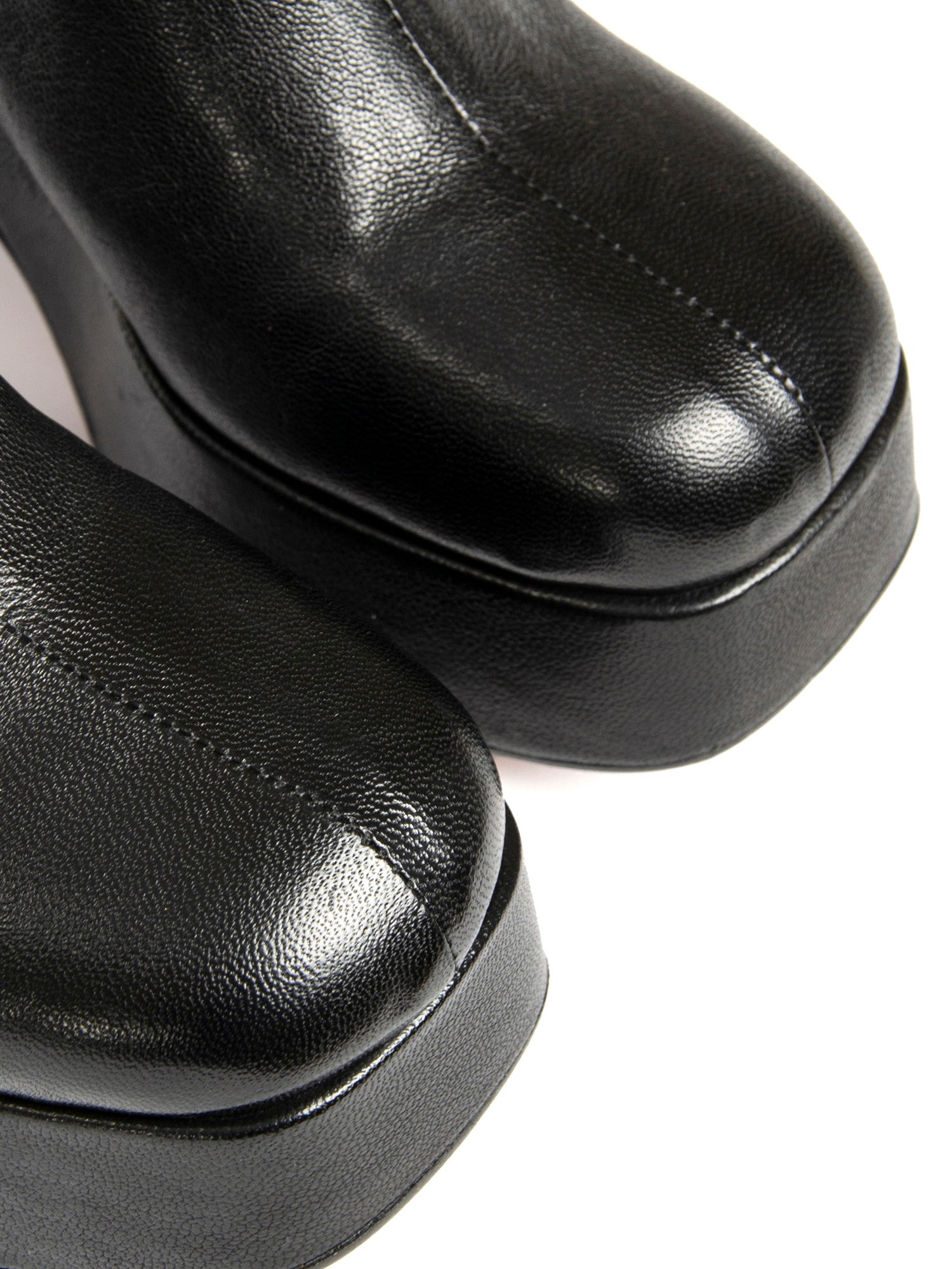 Zeppe in vitello nero 2769
