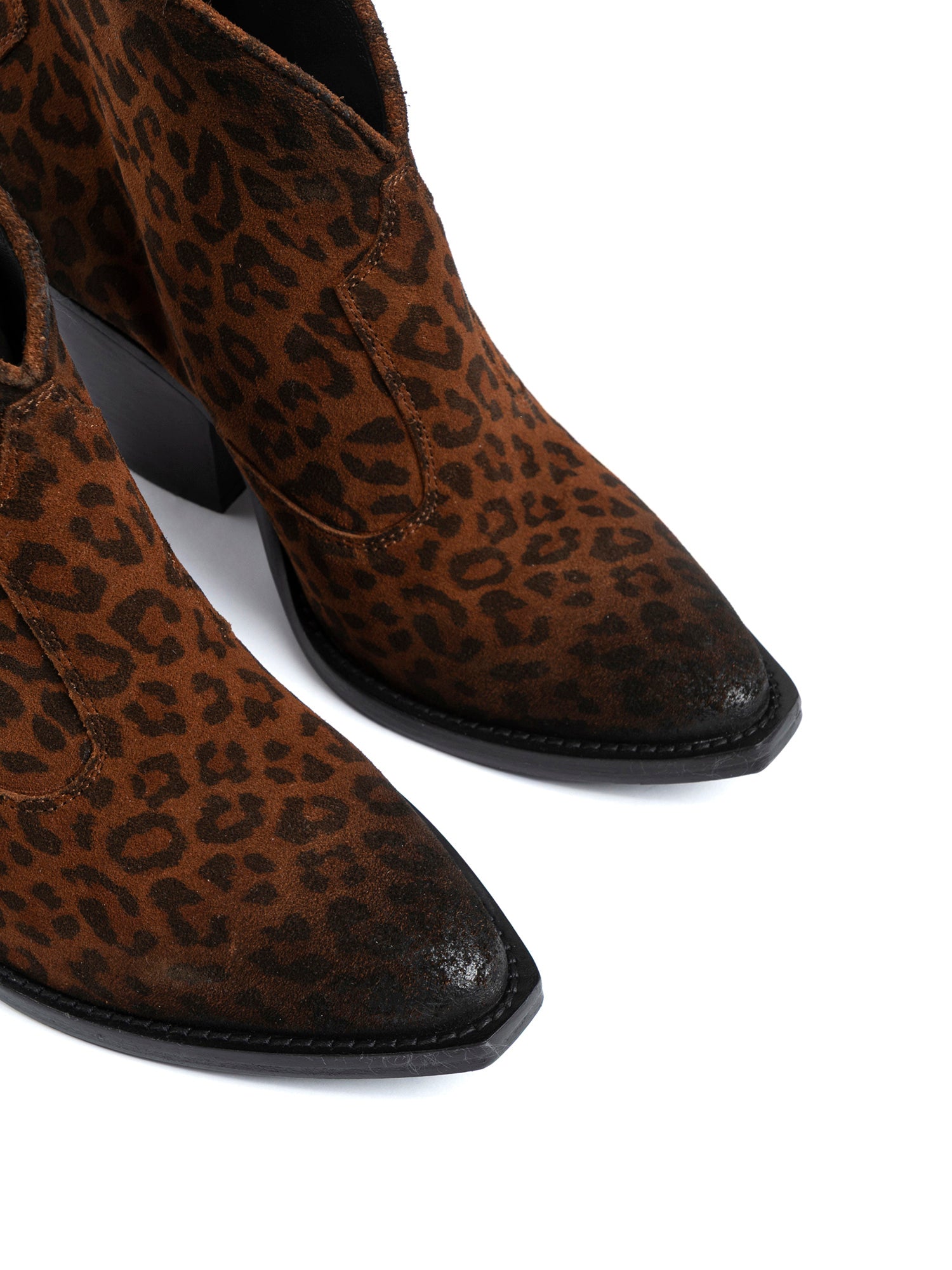 Tronchetti texani in camoscio leopard 2066