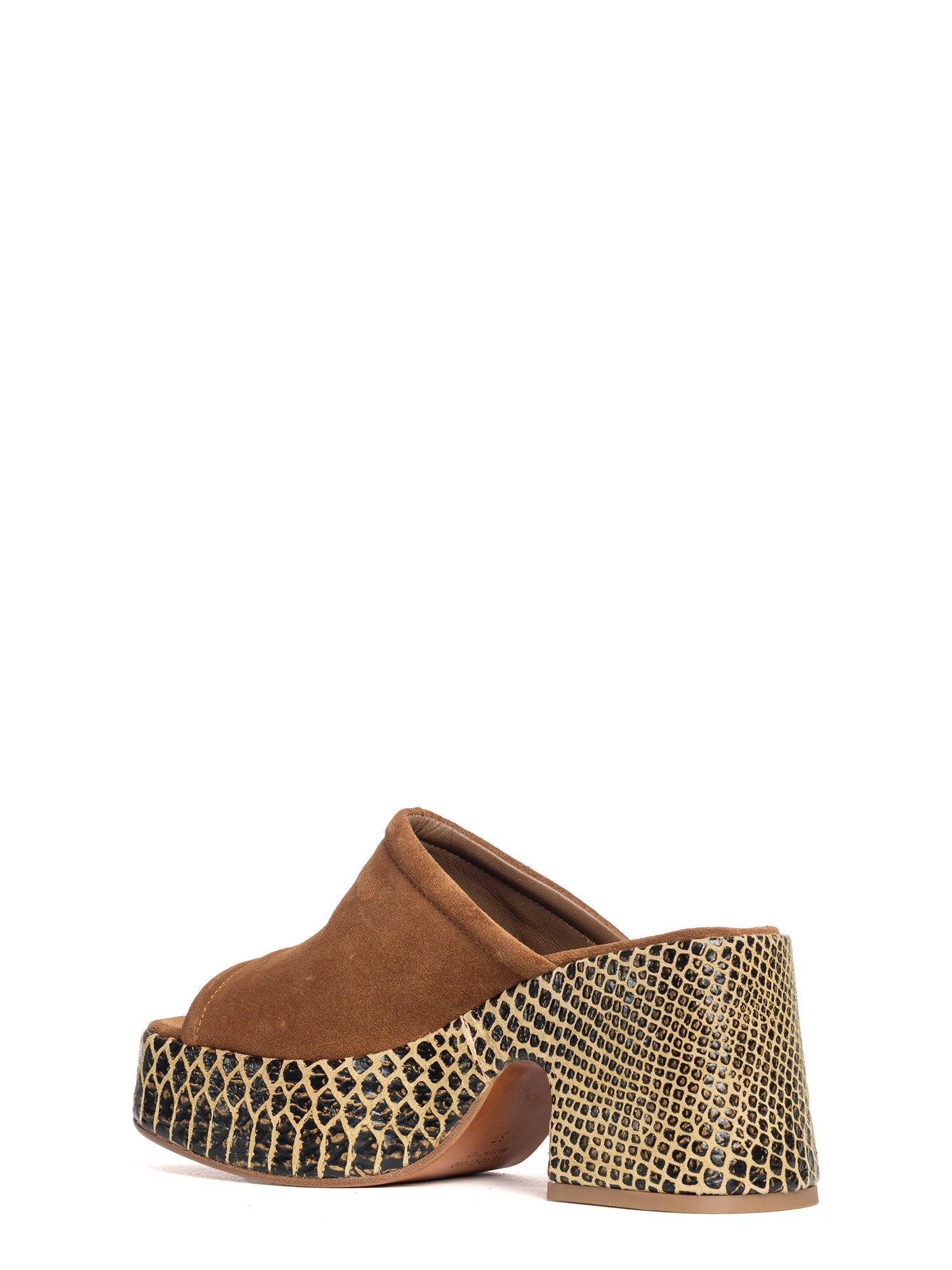 Zeppe in camoscio whiskey 2471