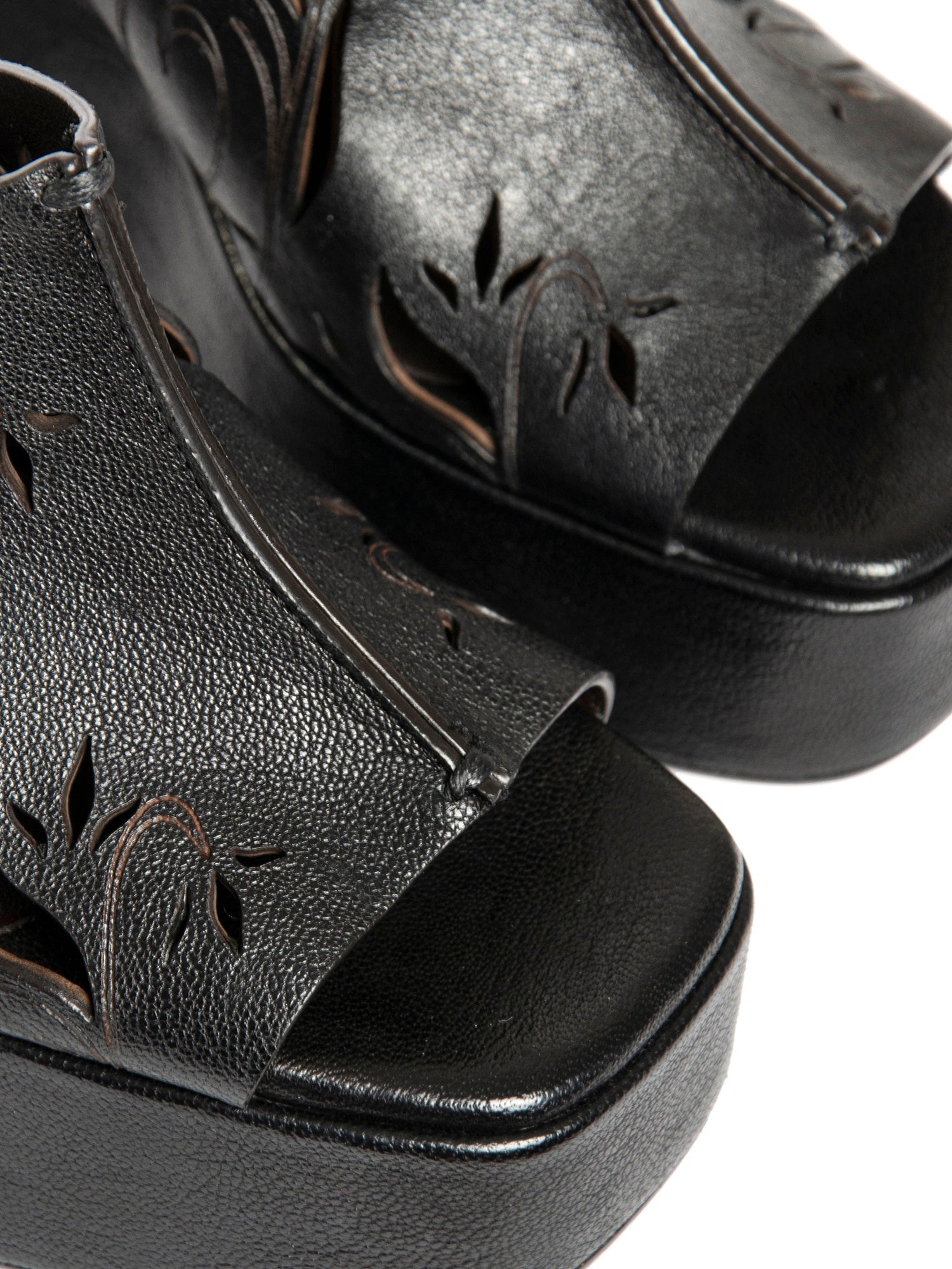 Zeppe in vitello nero 2770