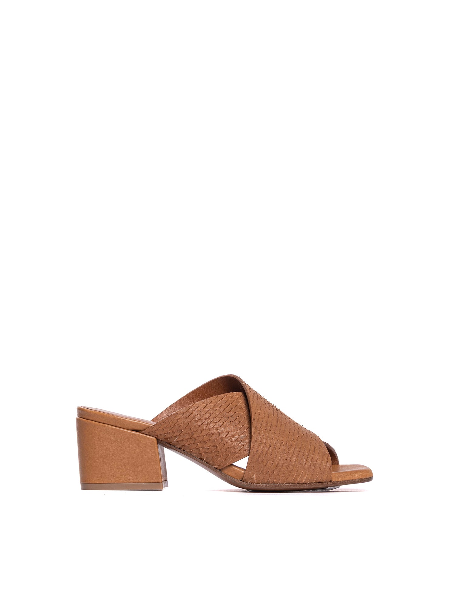 Sandali in vitello cuoio lavorato 2968