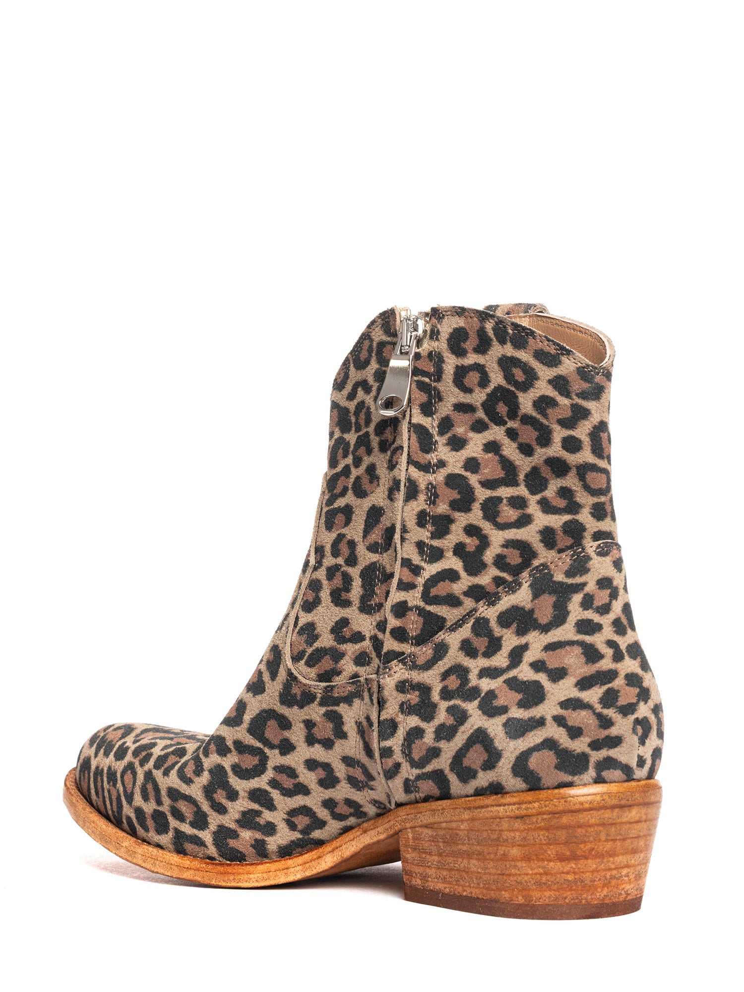 Tronchetti texani in camoscio leopardato 2715